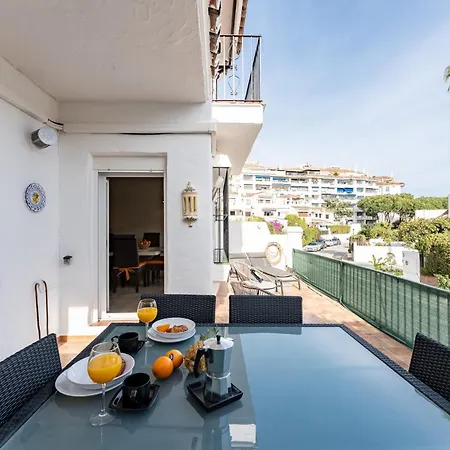 Ct 200 - Marina - Puerto Banus *